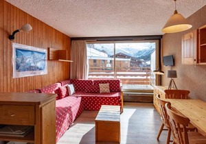 Agréable appartement, proche des pistes, balcon, casier à skis - FR-1-355-23