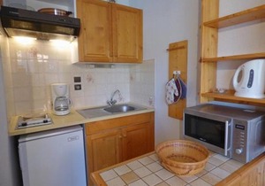 Agréable studio + coin montagne pour 4 personnes, quartier calme, balcon et parking - FR-1-458-111