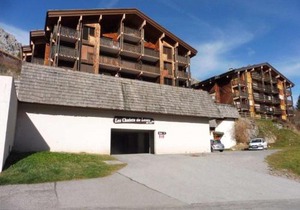 Agréable studio + coin montagne pour 4 personnes, quartier calme, balcon et parking - FR-1-458-111