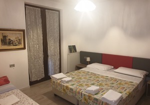 AGRITUR MICHELOTTI ~ THREE-ROOM APARTMENT WITH 2 DOUBLE 4 + 2