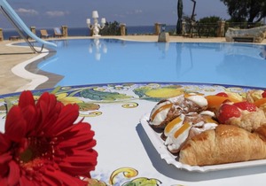 Agriturismo Le Terrazze sul Tirreno, two rooms apartment with sea view