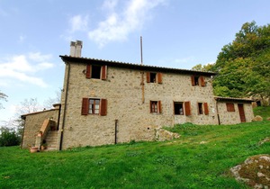- Agriturismo La Piaggia - forest view apartment on the ground floor 2 guests