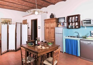 Agriturismo La Tinaia, charming apartment, very close to Florence, views, calm