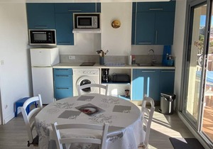 Air-conditioned two-room apartment Marines du Soleil