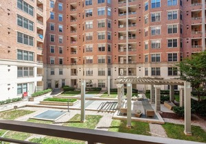 Airy Foggy Bottom 1BR w/Gym, Pool, W/D near World Bank by Blueground