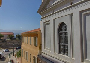 Ajaccio: Charming 2BR, 4 guests, Wifi, Downtown