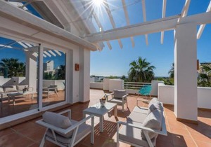 AL-321 Penthouse 3 bedrooms Alcazaba Lagoon