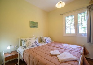 Alavastros maisonette