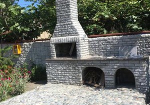 ALEX'S HOUSE