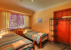 Alice Beside The Sea - 2 Bedroom Apartment