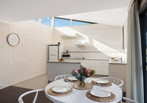 All decked out at Penguin Mews Unit 9 - 5+ nights