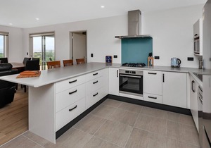 Alluring Bay Heights - Whatuwhiwhi Holiday Home