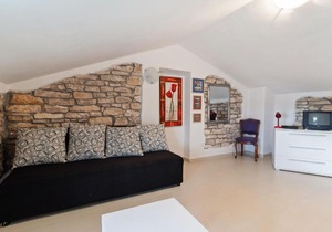 Alluring Holiday Home in Rovinj with Private Terrace