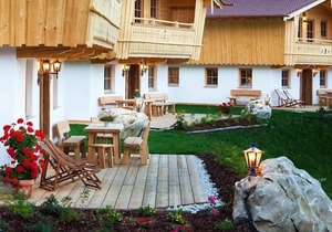Almchalet Bergsteiger Stubn, 1-6 Personen, 107 qm, Dusche/WC, Balkon+Terrasse, TV, W-LAN, Wärmekabine, 3 Schlafzimmer