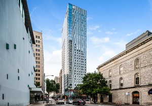 Aloft Austin Downtown