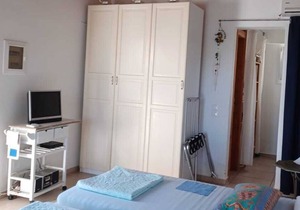 Aloniro - Studio 3