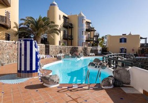 Altamar 52 with terrace & pool By CanariasGetaway