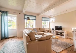 Altes Schulmeisterhaus Wohnung 2