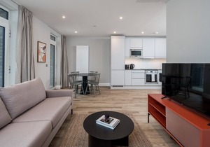 ALTIDO 2BR flat w/terrace in Nine Elms