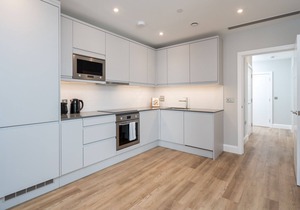 ALTIDO 2BR flat w/terrace in Nine Elms