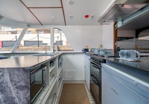 ALTIDO House Boat in Limehouse Marina