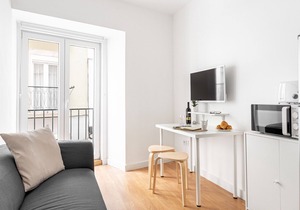 ALTIDO Modern 1-BR Flat in Perfect Centre