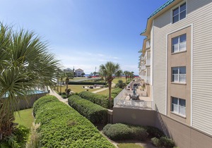 Amalfi Coast 213B - Community Pool, Fitness Facility, Gulf Views, Miramar Beach!