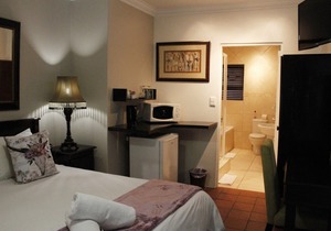 Amani Guest Lodge