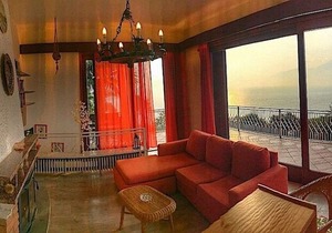 Amarys 1 with amazing lake view and pool