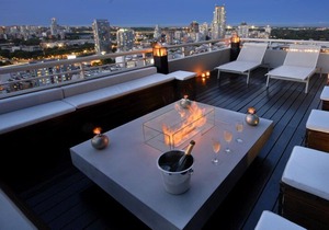 Amazing 2 BR/2.5 BA, 29/30th Floor Penthouse