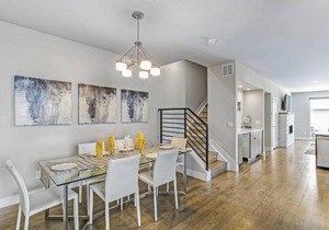 Amazing 5BR Home! DU - Walk Everywhere! Sleeps 15!