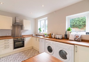 Amazing 6 Bedroom Holiday Home Sleep 11 Manchester CIty Manchester Airport