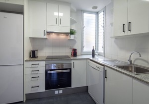 Amazing apartment 2 bedroom near Sagrada Familia