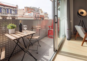 Amazing apartment 2 bedroom near Sagrada Familia