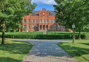 Amazing apartment in Krakow am See