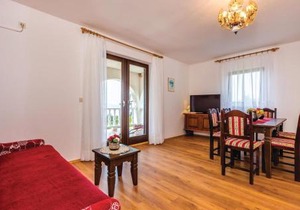Amazing Apartment In Klenovica