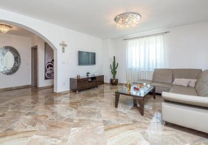 Amazing Apartment In Buje With Wifi
