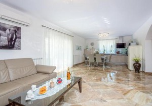 Amazing Apartment In Buje With Wifi