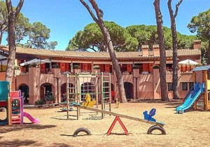 Amazing Apartment In Puntone Gr