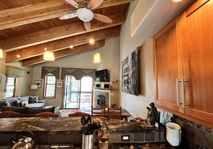 Amazing Aspen Grove Northstar Resort Chalet - Walk/Shuttle to Village - NPOA