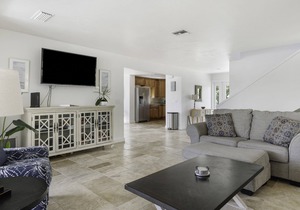 Amazing Captiva Location on the Channel !