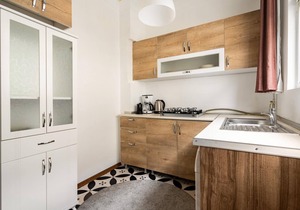 Amazing Flat Near Bagdat Street with Enticing Interior Design in Kadikoy