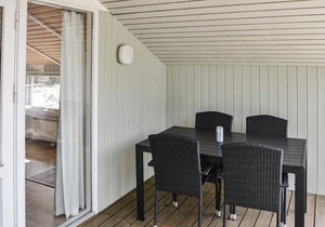 Amazing home in ålbæk with WiFi