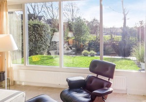 Amazing home in Bergen with WiFi