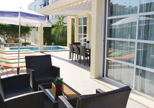 Amazing home in Can Picafort with WiFi
