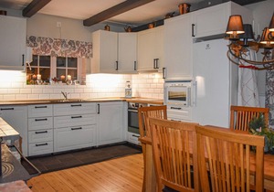 Amazing home in Fjälkinge with WiFi