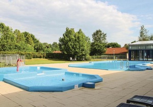 Amazing home in Gramsbergen with 3 Bedrooms, WiFi and Indoor swimming pool