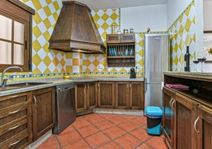 Amazing Home In Montecorto