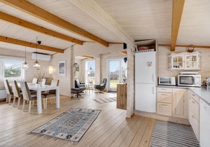 Amazing home in Skjern with WiFi