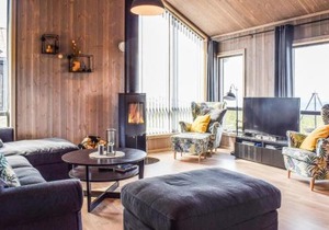 Amazing home in yer with 3 Bedrooms and WiFi
